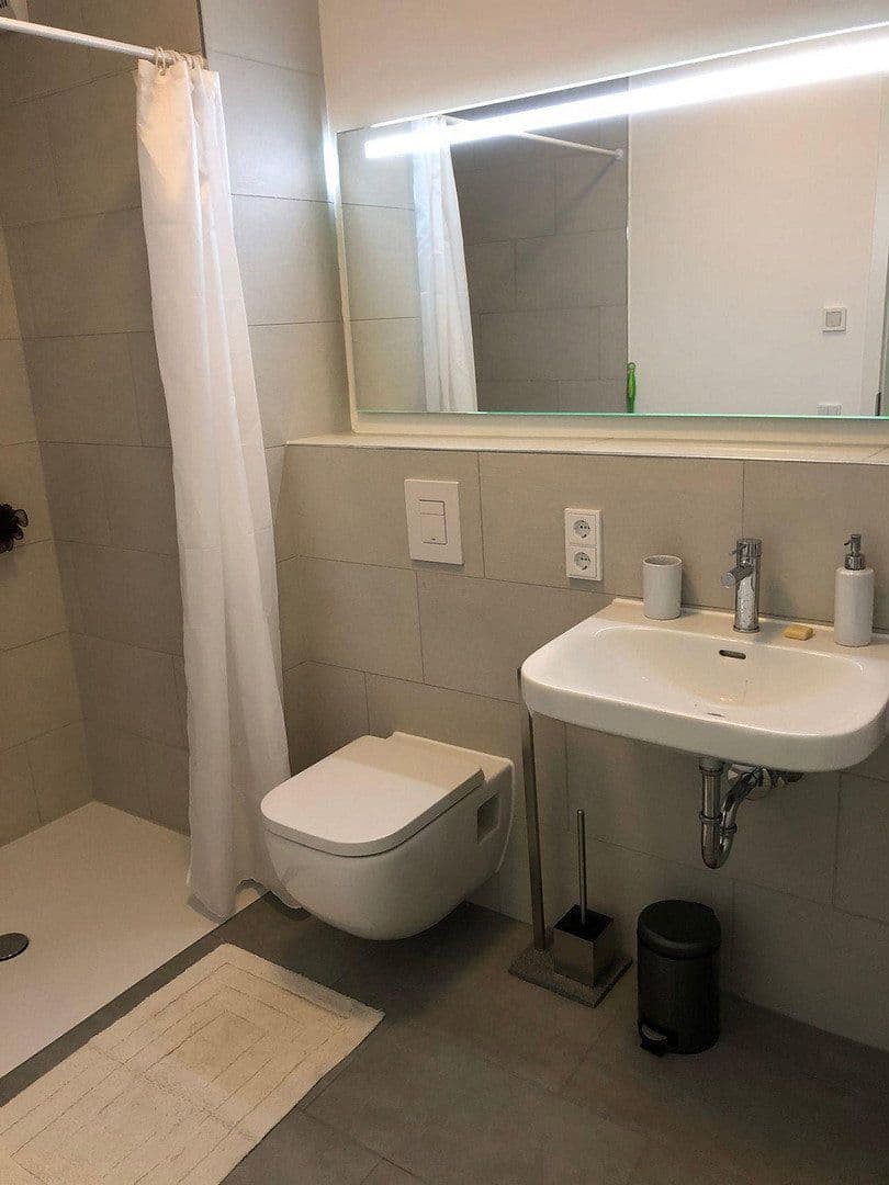 4 bedroom flat to rent, 102 m², Wilhelm-Leuschner-Straße 32, Frankfurt am Main, Hesse 4 bedroom flat to rent, 102 m², Wilhelm-Leuschner-Straße 32, Frankfurt am Main, Hesse