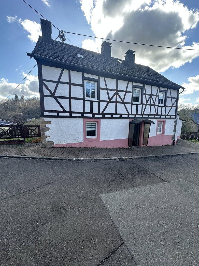 house to rent, 120 m², Niederbrombach, Rhineland-Palatinate house to rent, 120 m², Niederbrombach, Rhineland-Palatinate