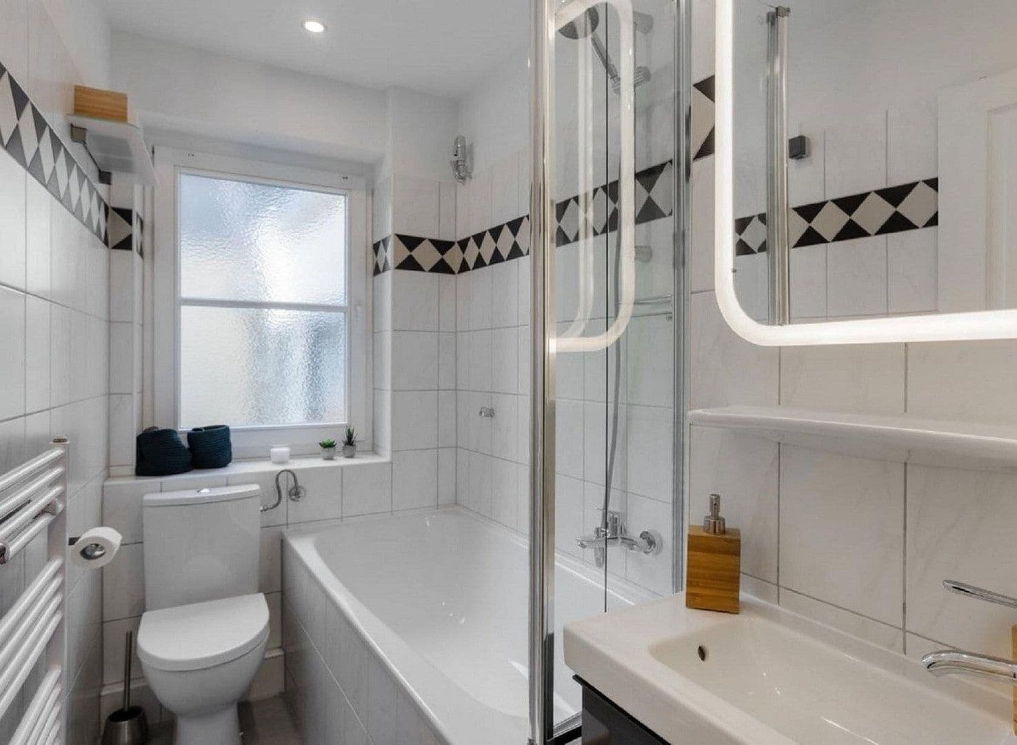 2 bedroom flat to rent, 55 m², Lintgasse 18a, Köln, North Rhine-Westphalia 2 bedroom flat to rent, 55 m², Lintgasse 18a, Köln, North Rhine-Westphalia