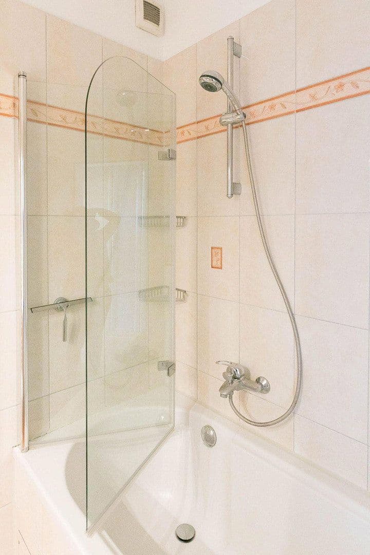 3 bedroom flat to rent, 90 m², Kirchenweg 8, Hamburg, Hamburg 3 bedroom flat to rent, 90 m², Kirchenweg 8, Hamburg, Hamburg