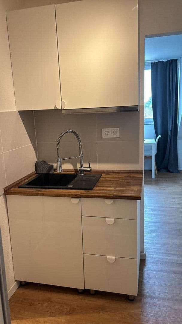 1 bedroom flat to rent, 30 m², Kuthsweg 31, Düsseldorf, North Rhine-Westphalia 1 bedroom flat to rent, 30 m², Kuthsweg 31, Düsseldorf, North Rhine-Westphalia