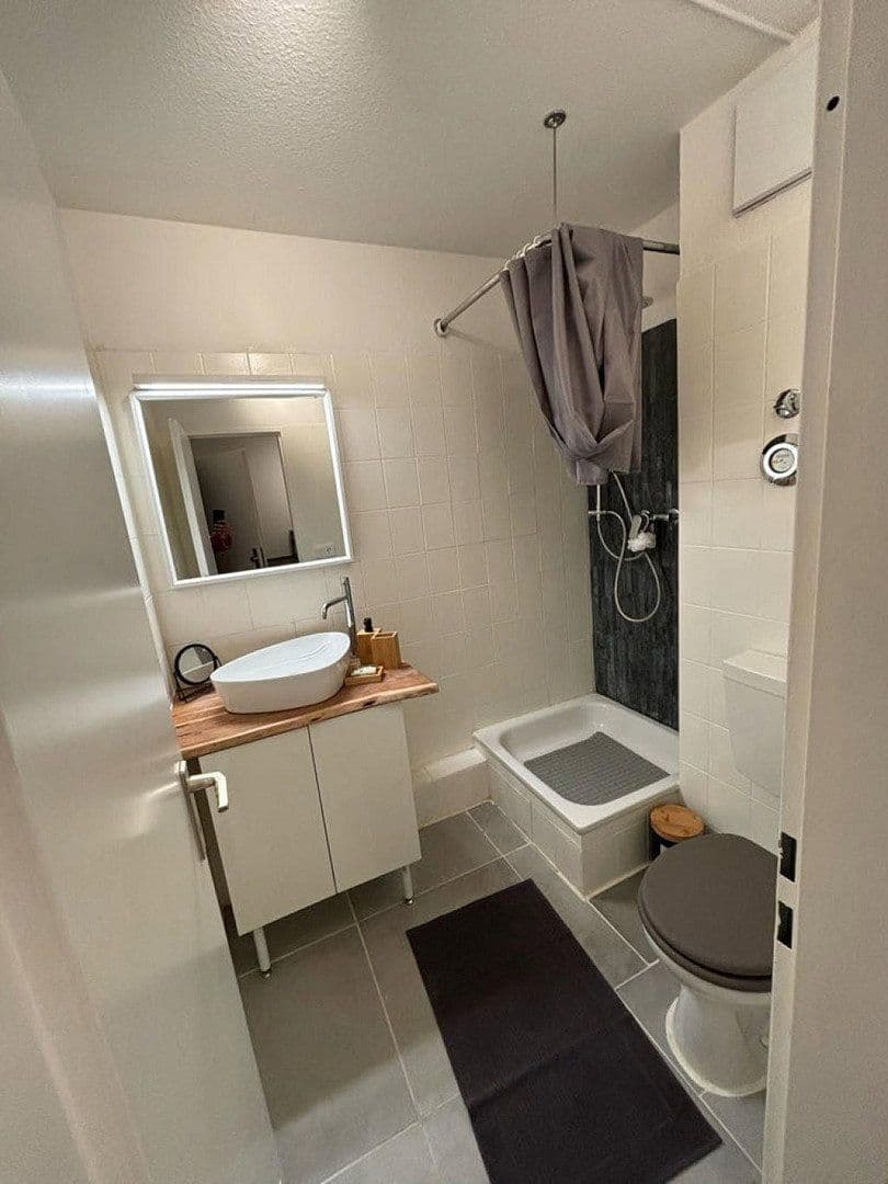 1 bedroom flat to rent, 30 m², Kuthsweg 31, Düsseldorf, North Rhine-Westphalia 1 bedroom flat to rent, 30 m², Kuthsweg 31, Düsseldorf, North Rhine-Westphalia