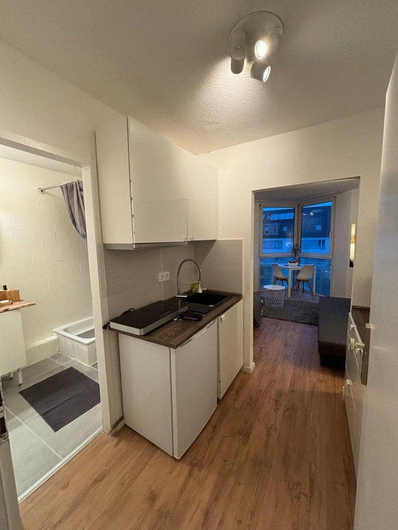 1 bedroom flat to rent, 30 m², Kuthsweg 31, Düsseldorf, North Rhine-Westphalia 1 bedroom flat to rent, 30 m², Kuthsweg 31, Düsseldorf, North Rhine-Westphalia