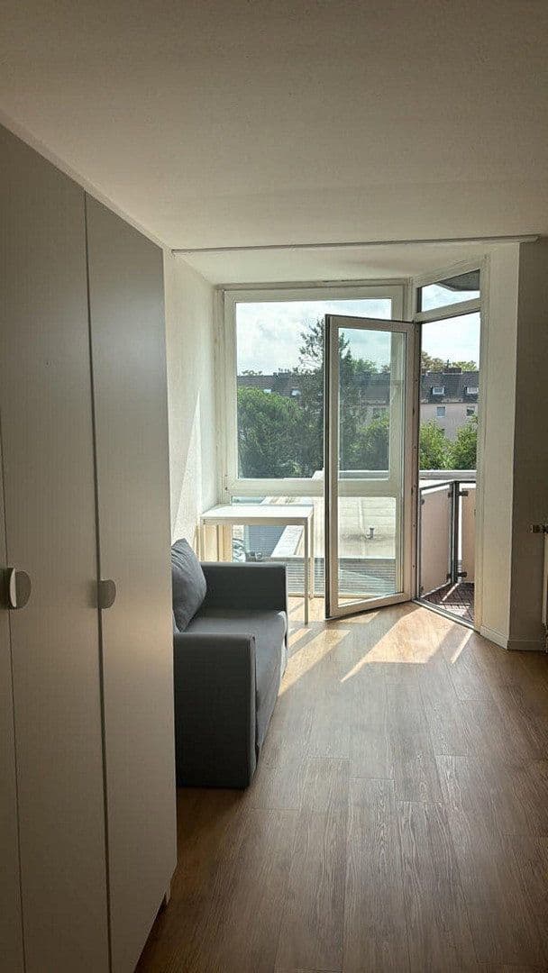 1 bedroom flat to rent, 30 m², Kuthsweg 31, Düsseldorf, North Rhine-Westphalia 1 bedroom flat to rent, 30 m², Kuthsweg 31, Düsseldorf, North Rhine-Westphalia