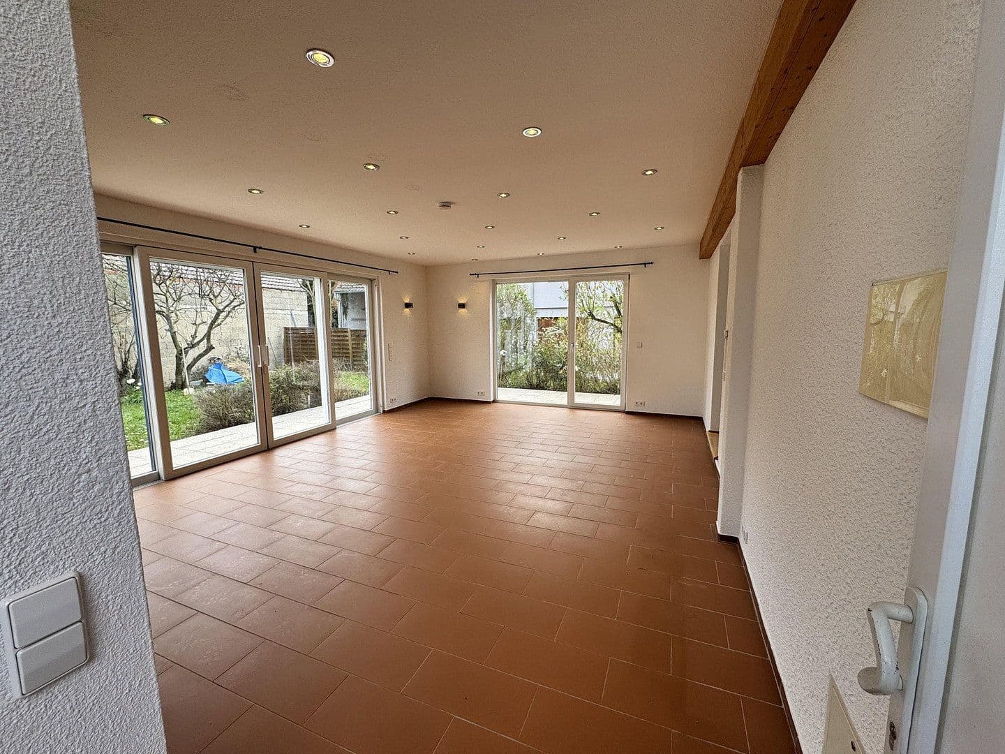 4 bedroom flat to rent, 95 m², Hessigheim, Baden-Württemberg 4 bedroom flat to rent, 95 m², Hessigheim, Baden-Württemberg