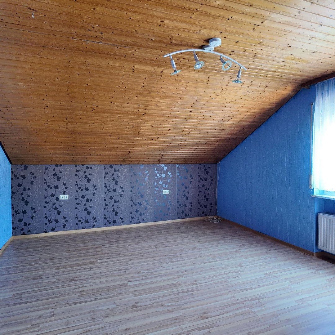 house for sale, 225 m², Maulbronn, Baden-Württemberg house for sale, 225 m², Maulbronn, Baden-Württemberg