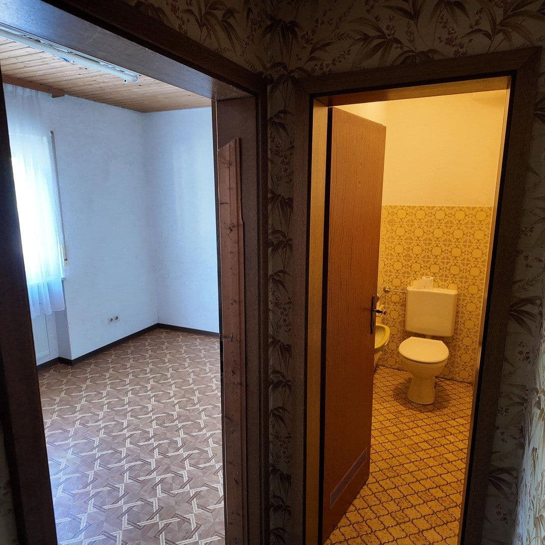 house for sale, 225 m², Maulbronn, Baden-Württemberg house for sale, 225 m², Maulbronn, Baden-Württemberg