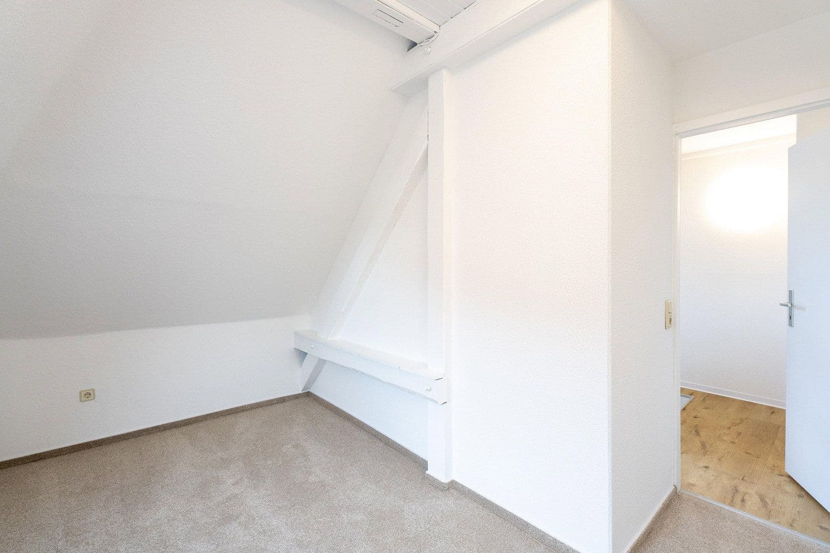 4 bedroom flat for sale, 77 m², Paradieswiese 9, Neubrandenburg, Mecklenburg-Vorpommern 4 bedroom flat for sale, 77 m², Paradieswiese 9, Neubrandenburg, Mecklenburg-Vorpommern