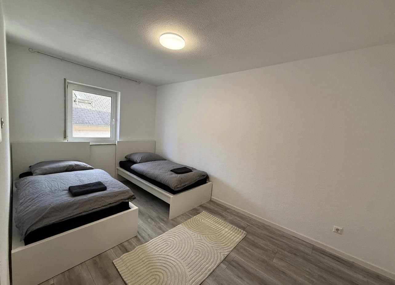 5 bedroom flat to rent, 155 m², Saarstr, Wiesbaden, Hesse 5 bedroom flat to rent, 155 m², Saarstr, Wiesbaden, Hesse