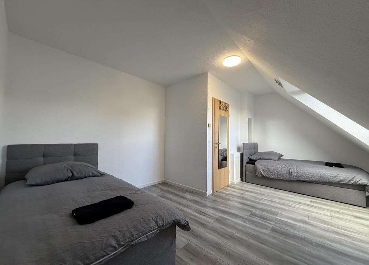 5 bedroom flat to rent, 155 m², Saarstr, Wiesbaden, Hesse 5 bedroom flat to rent, 155 m², Saarstr, Wiesbaden, Hesse