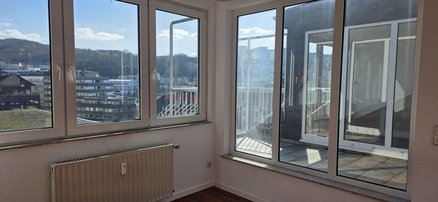 1 bedroom with open-plan kitchen flat to rent, 80 m², Wuppertal, North Rhine-Westphalia 1 bedroom with open-plan kitchen flat to rent, 80 m², Wuppertal, North Rhine-Westphalia
