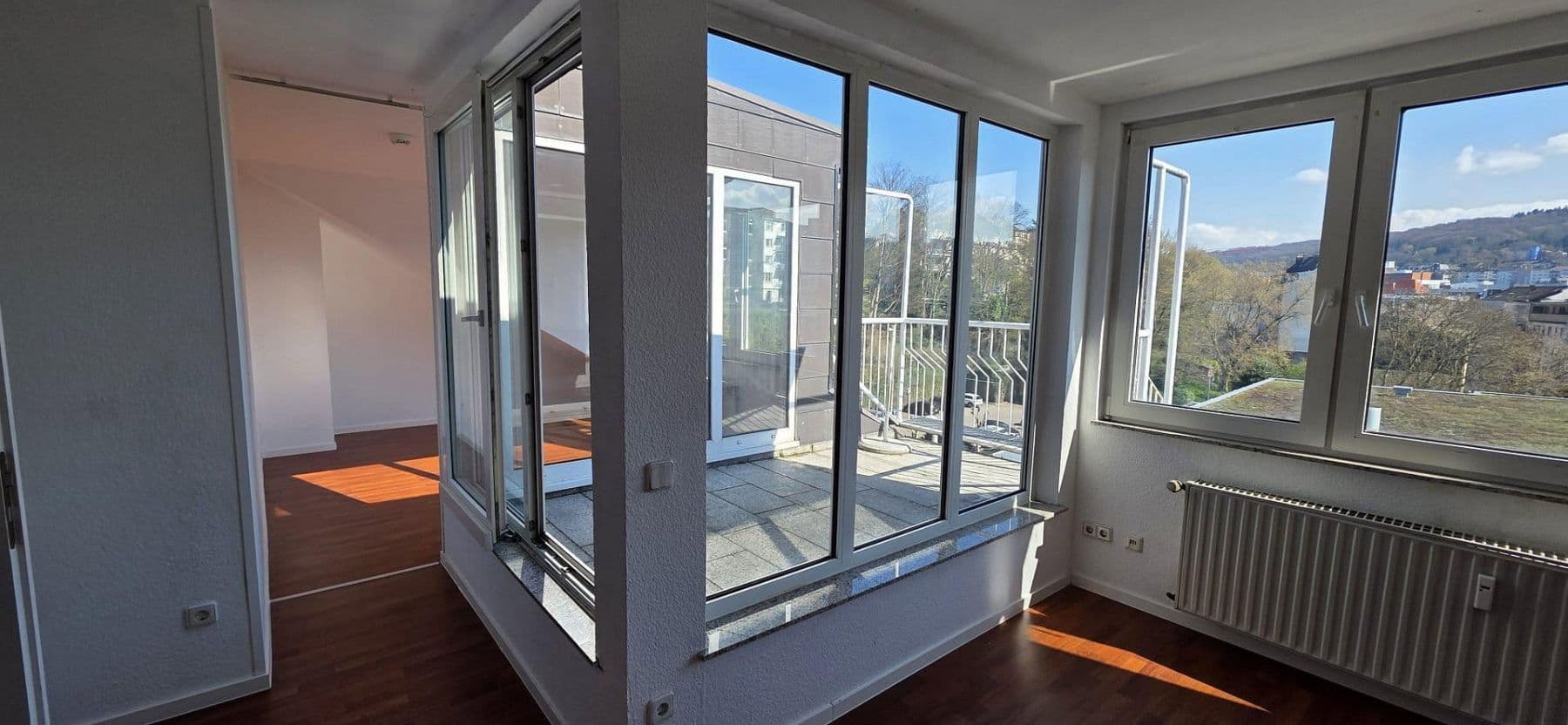 1 bedroom with open-plan kitchen flat to rent, 80 m², Wuppertal, North Rhine-Westphalia 1 bedroom with open-plan kitchen flat to rent, 80 m², Wuppertal, North Rhine-Westphalia