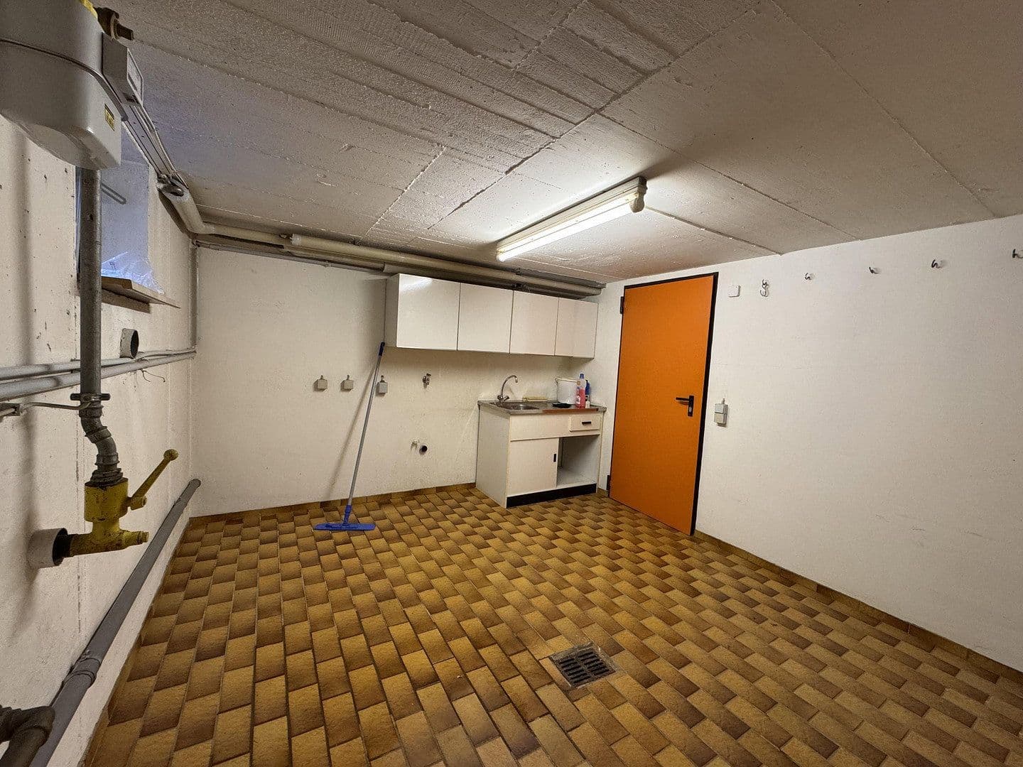 house for sale, 167 m², Ellwangen (Jagst), Baden-Württemberg house for sale, 167 m², Ellwangen (Jagst), Baden-Württemberg