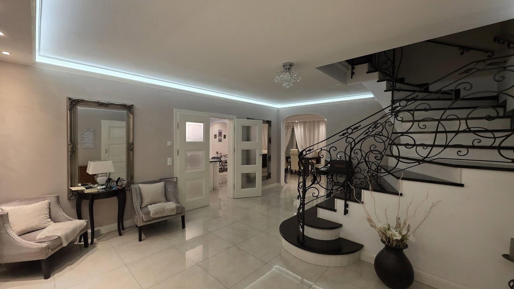 house for sale, 273 m², Graf-Stadion-Str. 3, Cleebronn, Baden-Württemberg house for sale, 273 m², Graf-Stadion-Str. 3, Cleebronn, Baden-Württemberg