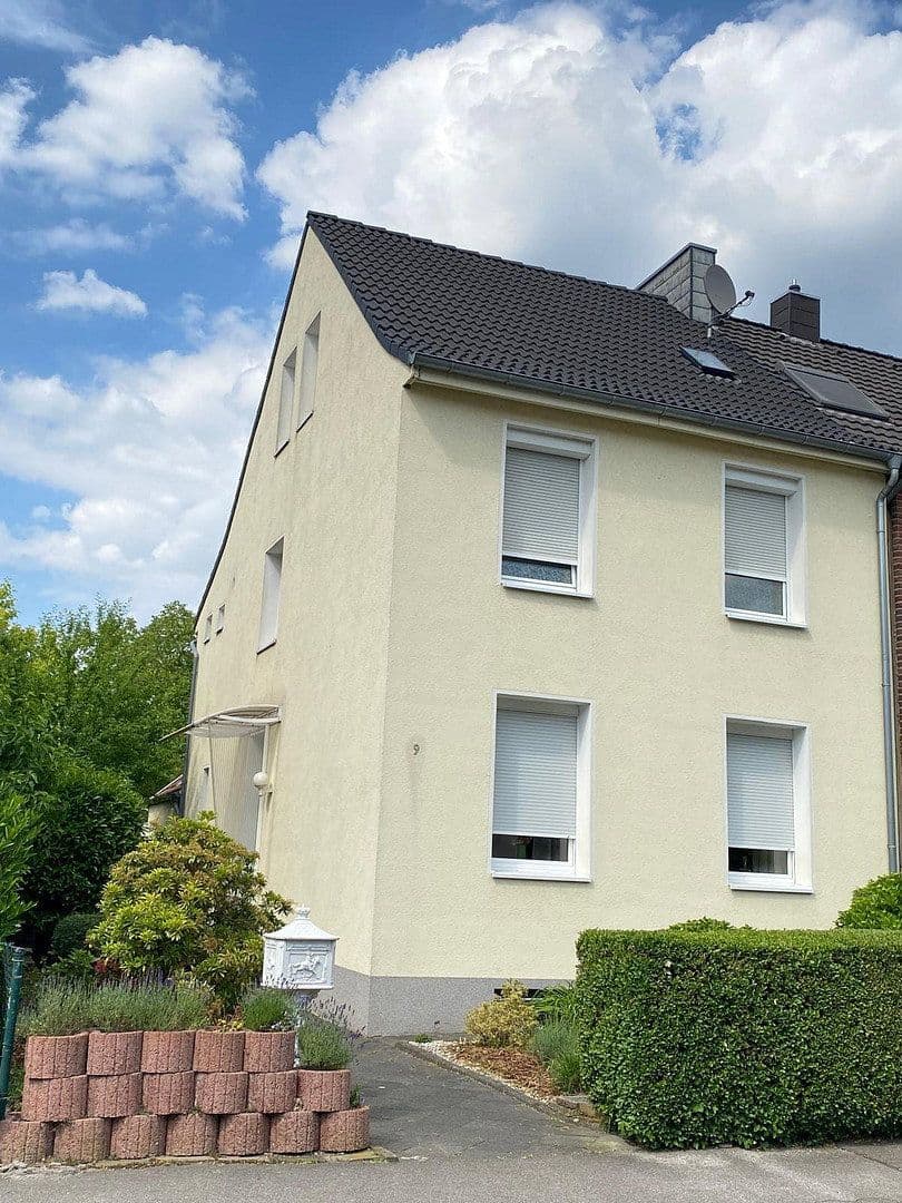 house for sale, 122 m², Falkenstr. 9, Mönchengladbach, North Rhine-Westphalia house for sale, 122 m², Falkenstr. 9, Mönchengladbach, North Rhine-Westphalia