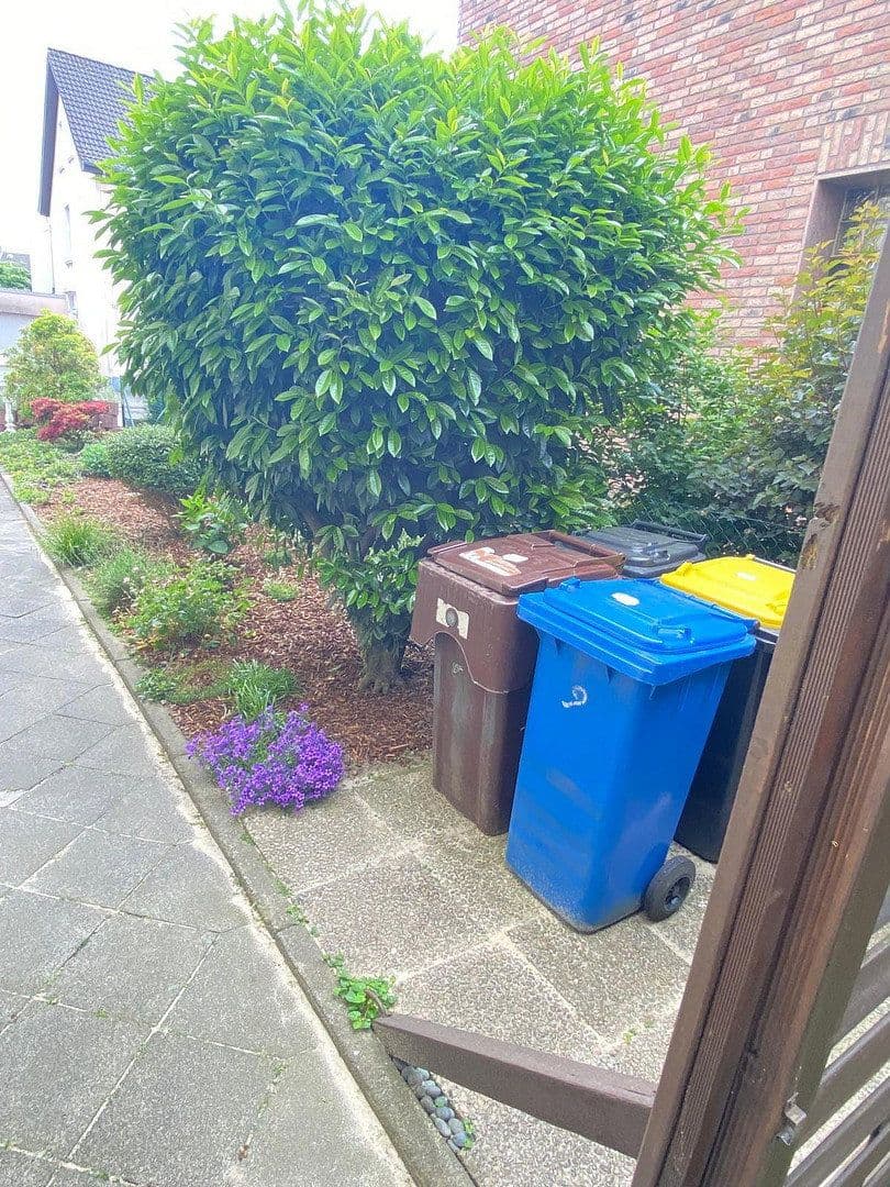 house for sale, 122 m², Falkenstr. 9, Mönchengladbach, North Rhine-Westphalia house for sale, 122 m², Falkenstr. 9, Mönchengladbach, North Rhine-Westphalia