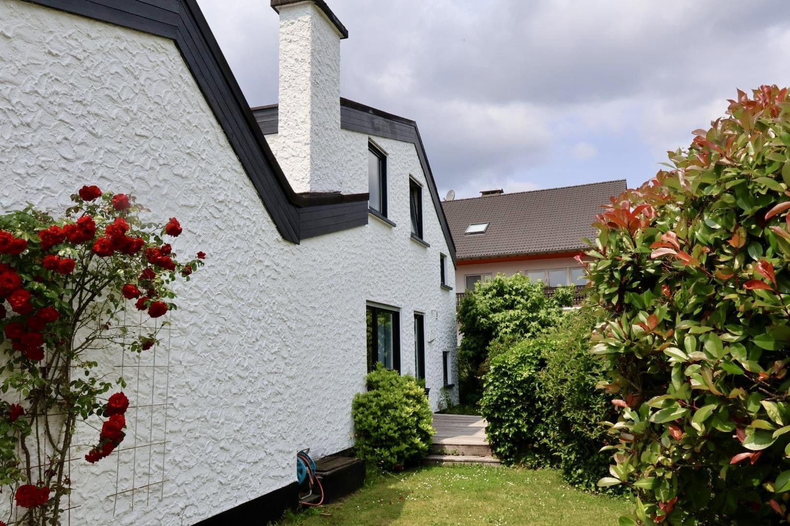 house for sale, 210 m², Hasselroth, Hesse house for sale, 210 m², Hasselroth, Hesse