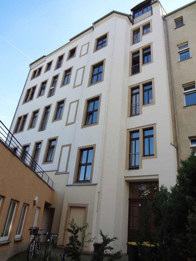 house for sale, 1,027 m², Schweriner Str. 42, Dresden, Saxony house for sale, 1,027 m², Schweriner Str. 42, Dresden, Saxony