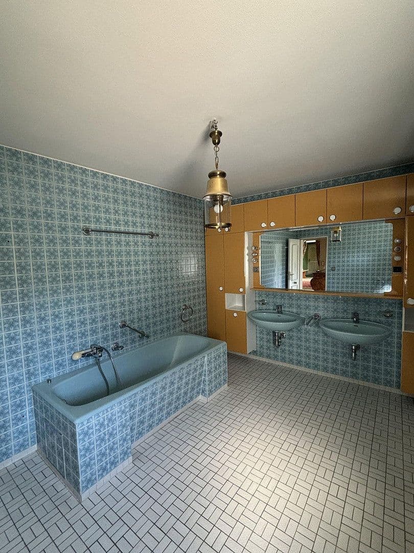 house for sale, 448 m², Neuburg am Inn, Bavaria house for sale, 448 m², Neuburg am Inn, Bavaria