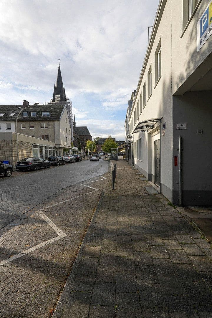 house for sale, 1,780 m², Konstantinplatz.5, Nordrhein-Westfalen - Mönchengladbach, North Rhine-Westphalia house for sale, 1,780 m², Konstantinplatz.5, Nordrhein-Westfalen - Mönchengladbach, North Rhine-Westphalia