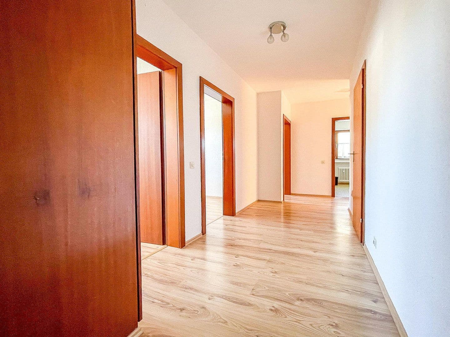 4 bedroom flat to rent, 81 m², Oberhausen, North Rhine-Westphalia 4 bedroom flat to rent, 81 m², Oberhausen, North Rhine-Westphalia