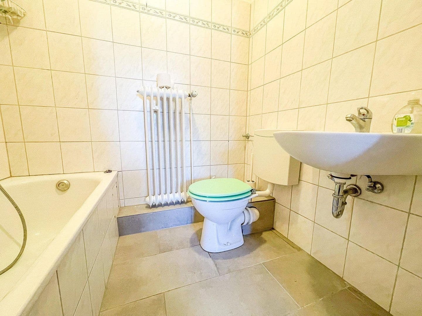 4 bedroom flat to rent, 81 m², Oberhausen, North Rhine-Westphalia 4 bedroom flat to rent, 81 m², Oberhausen, North Rhine-Westphalia