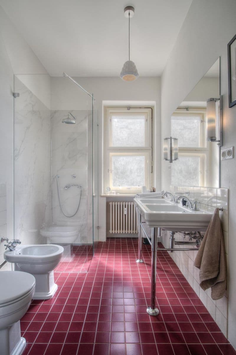 4 bedroom flat to rent, 139 m², U Smaltovny, Prague, Prague 4 bedroom flat to rent, 139 m², U Smaltovny, Prague, Prague