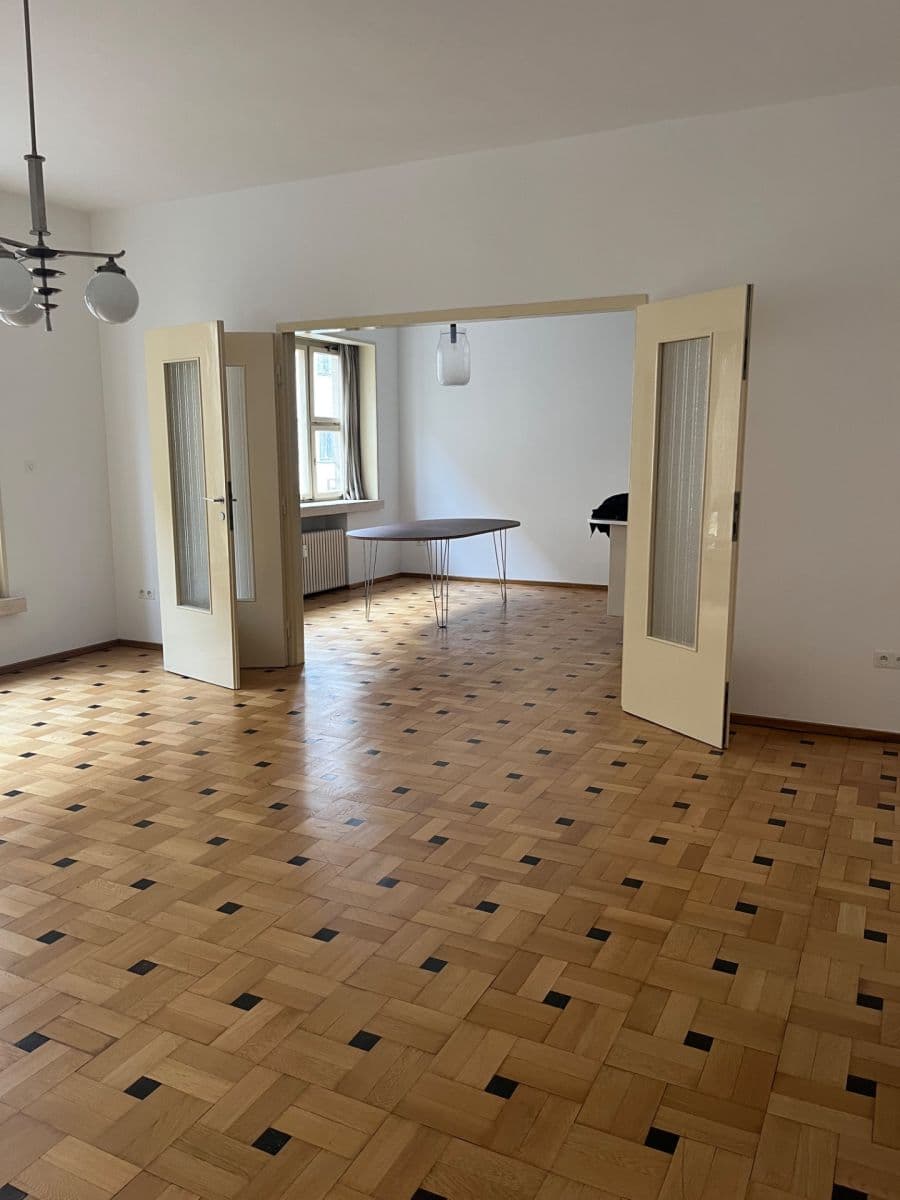 4 bedroom flat to rent, 139 m², U Smaltovny, Prague, Prague 4 bedroom flat to rent, 139 m², U Smaltovny, Prague, Prague