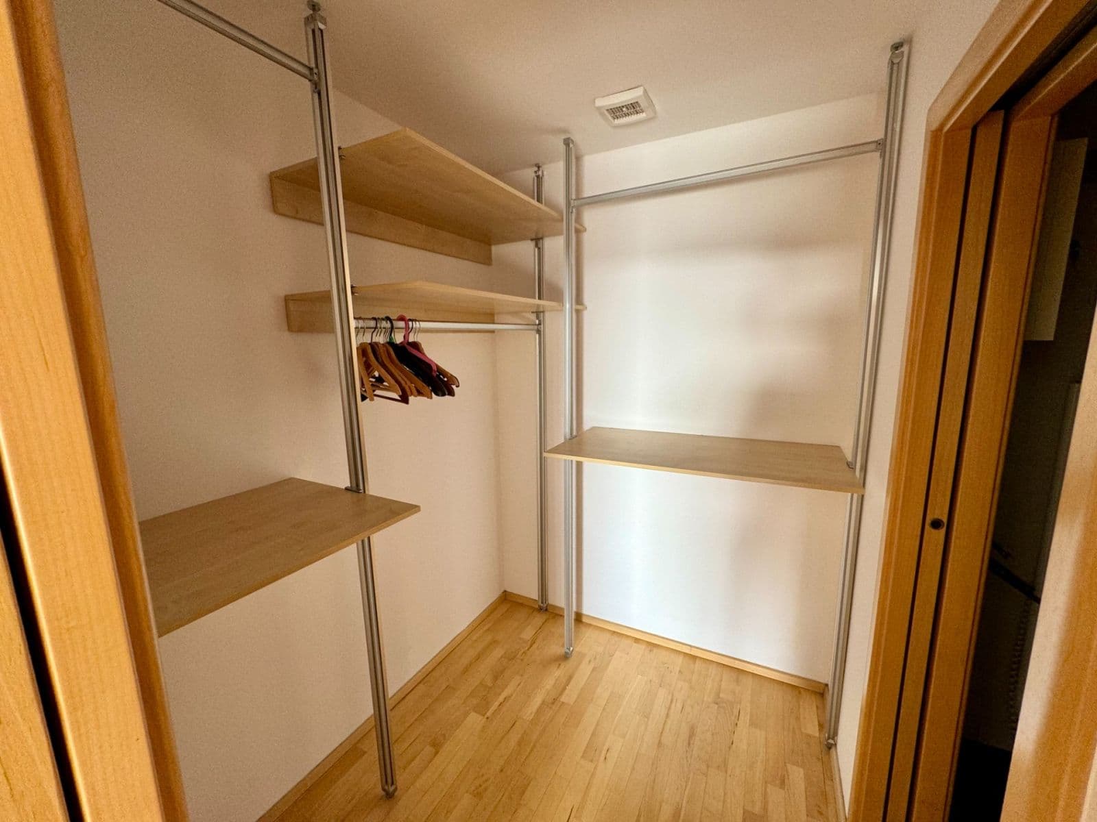 4 bedroom with open-plan kitchen flat for sale, 129 m², Kohoutových, Prague, Prague 4 bedroom with open-plan kitchen flat for sale, 129 m², Kohoutových, Prague, Prague