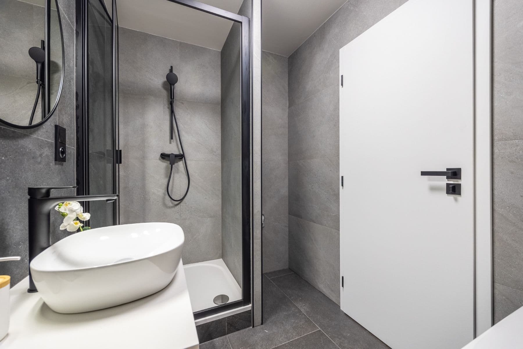 2 bedroom with open-plan kitchen flat for sale, 76 m², Šluknovská, Prague, Prague 2 bedroom with open-plan kitchen flat for sale, 76 m², Šluknovská, Prague, Prague