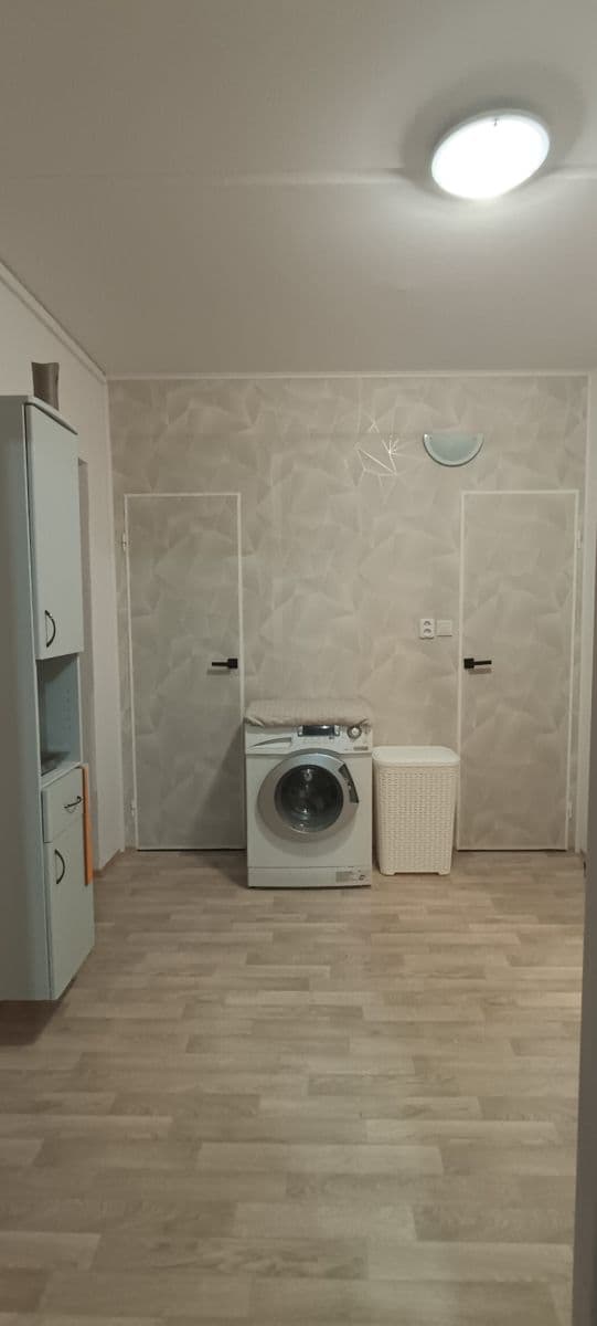 4 bedroom flat to rent, 82 m², Luční, Litvínov, Ústecký Region 4 bedroom flat to rent, 82 m², Luční, Litvínov, Ústecký Region