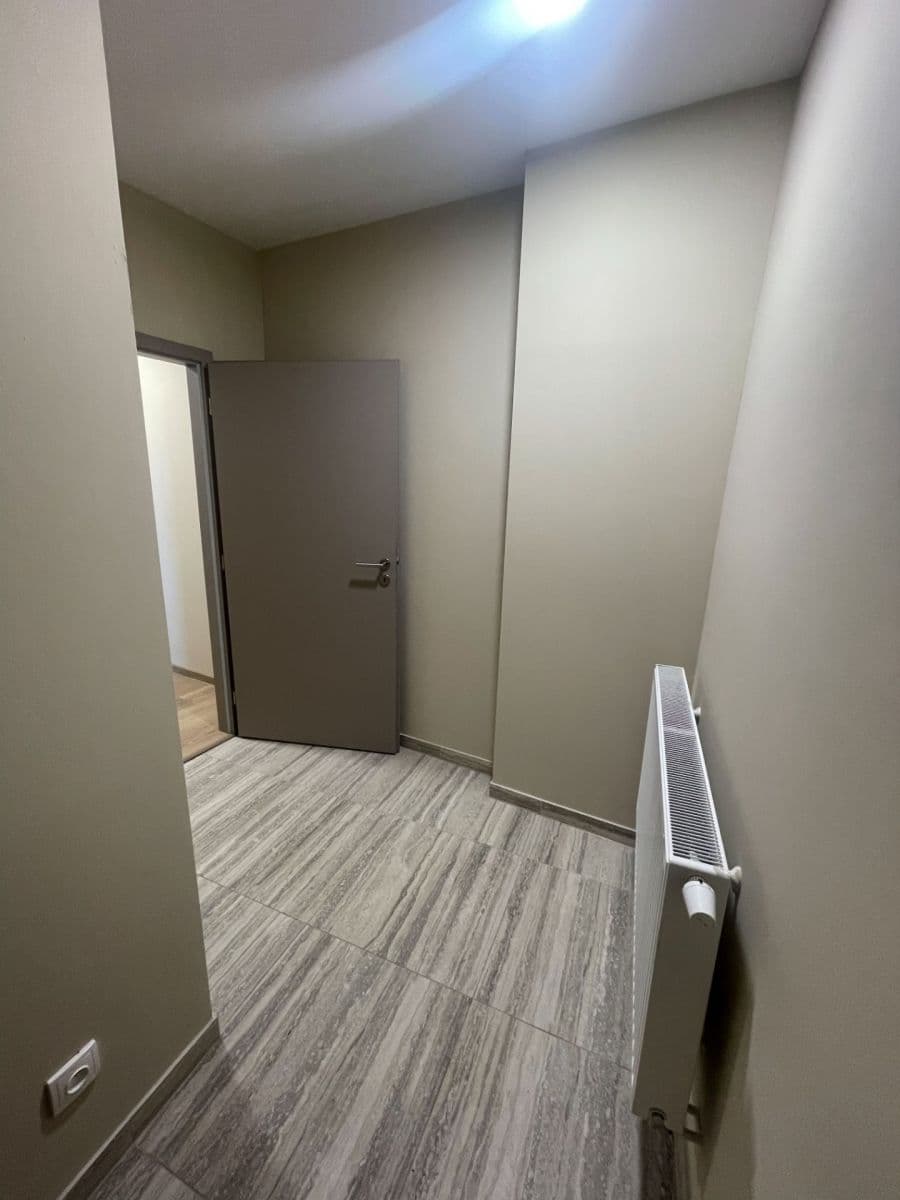 2 bedroom with open-plan kitchen flat to rent, 75 m², Dačického, Brno, Jihomoravský Region 2 bedroom with open-plan kitchen flat to rent, 75 m², Dačického, Brno, Jihomoravský Region