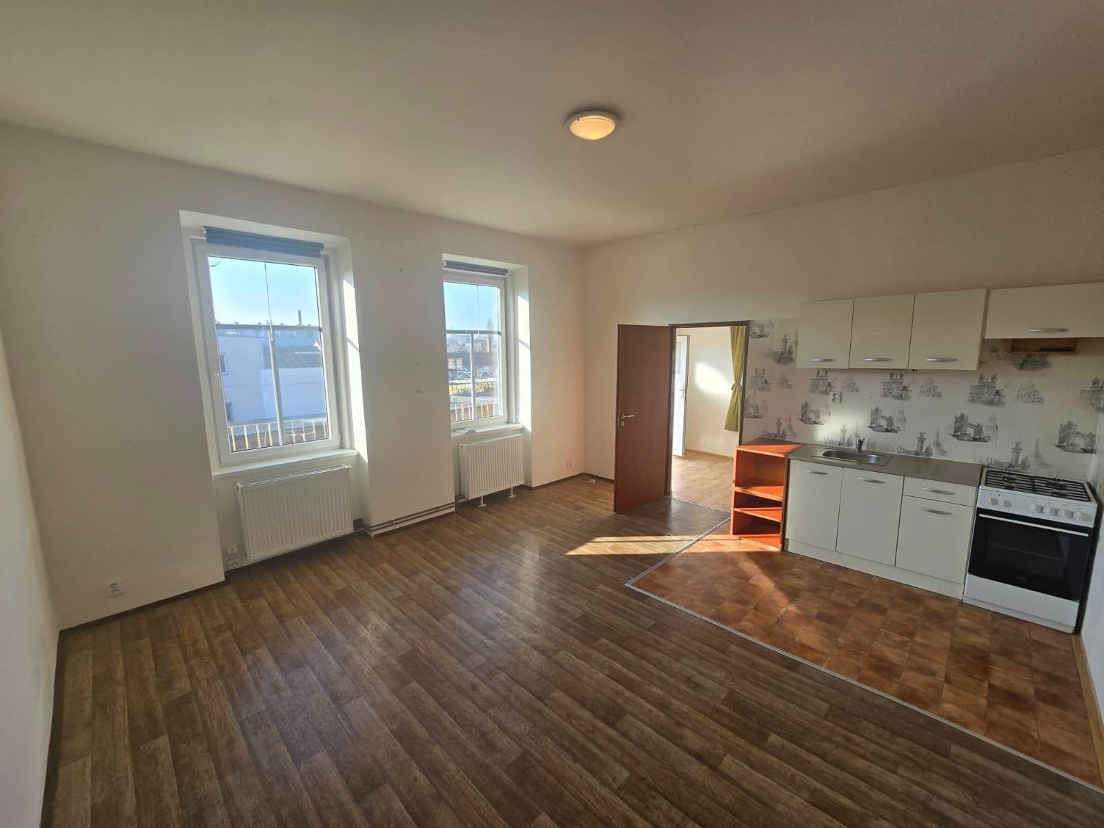 Studio flat to rent, 40 m², Plotní, Brno, Jihomoravský Region Studio flat to rent, 40 m², Plotní, Brno, Jihomoravský Region