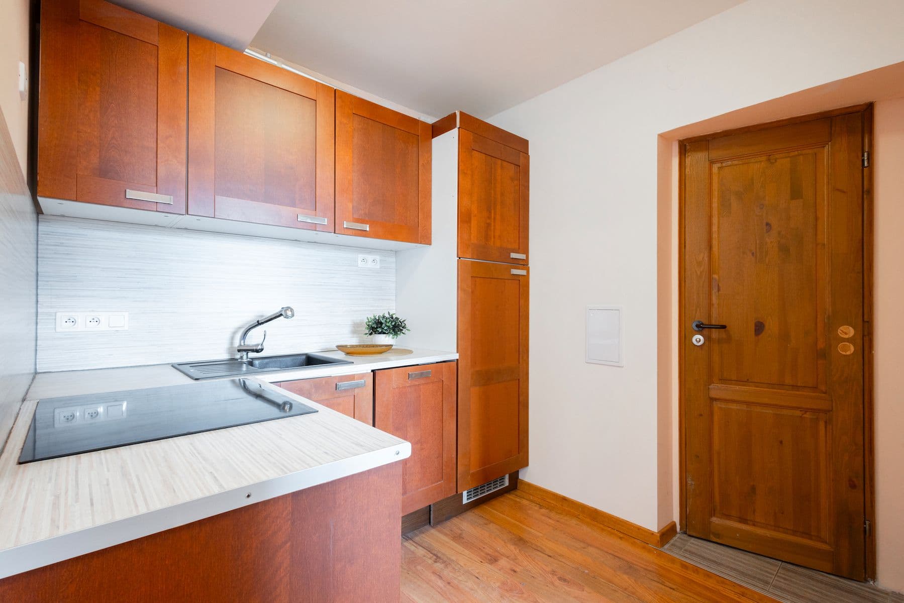 1 bedroom with open-plan kitchen flat for sale, 45 m², Jeseniova, Prague, Prague 1 bedroom with open-plan kitchen flat for sale, 45 m², Jeseniova, Prague, Prague