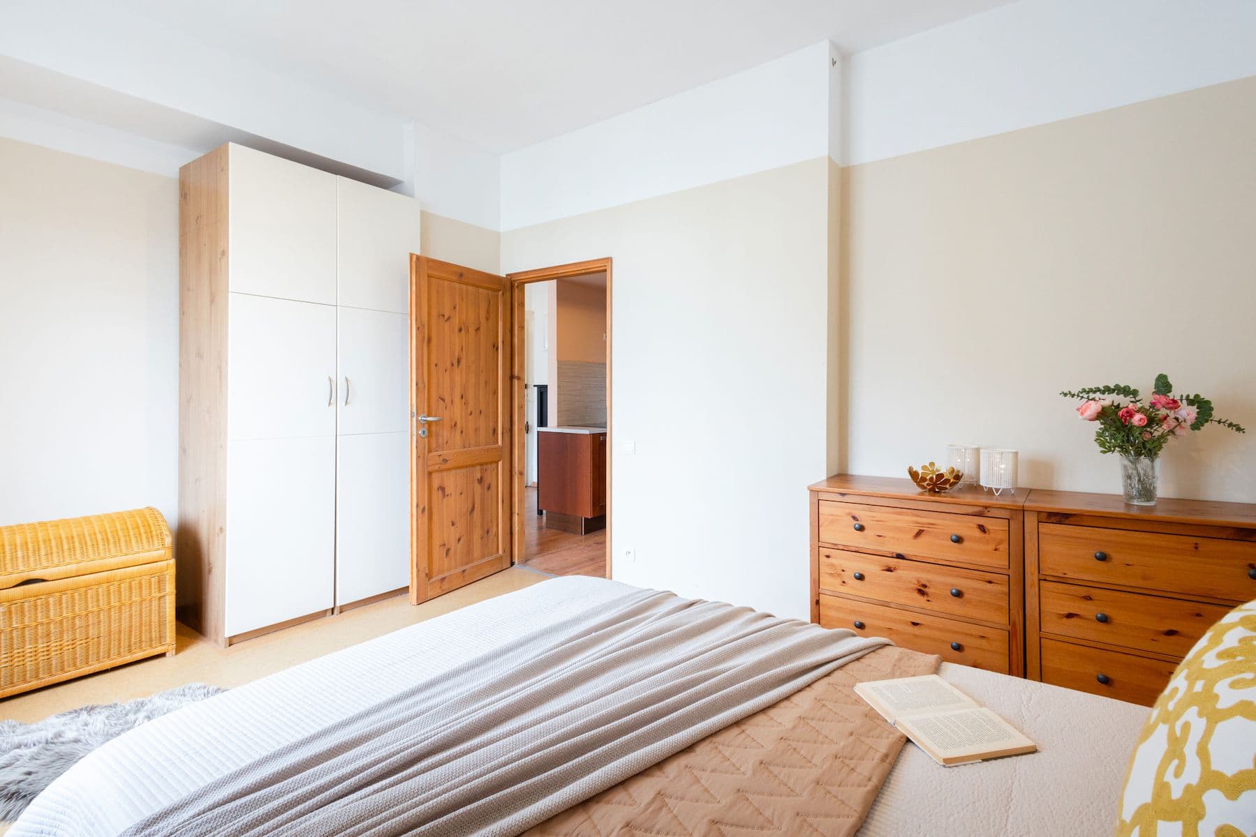 1 bedroom with open-plan kitchen flat for sale, 45 m², Jeseniova, Prague, Prague 1 bedroom with open-plan kitchen flat for sale, 45 m², Jeseniova, Prague, Prague