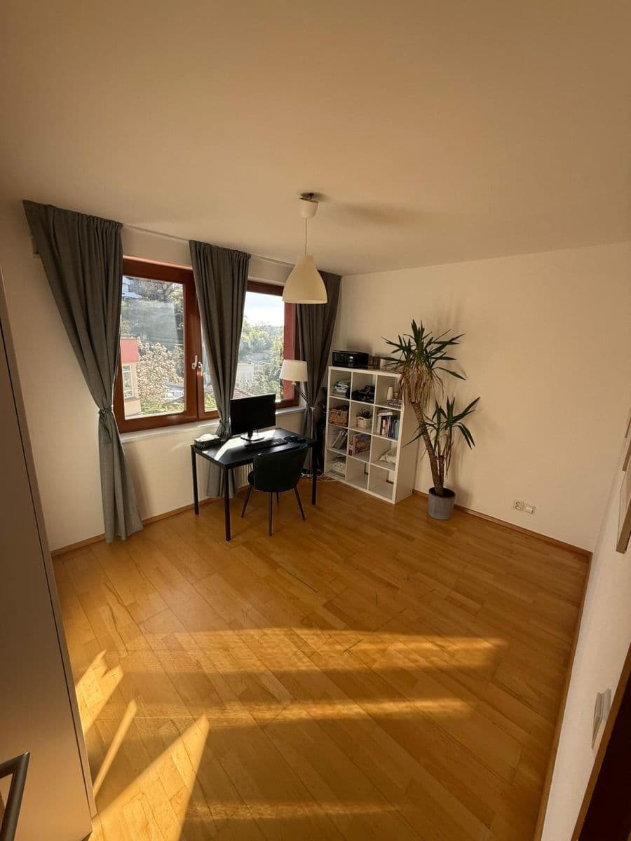 2 bedroom with open-plan kitchen flat to rent, 89 m², Ke Klimentce, Prague, Prague 2 bedroom with open-plan kitchen flat to rent, 89 m², Ke Klimentce, Prague, Prague