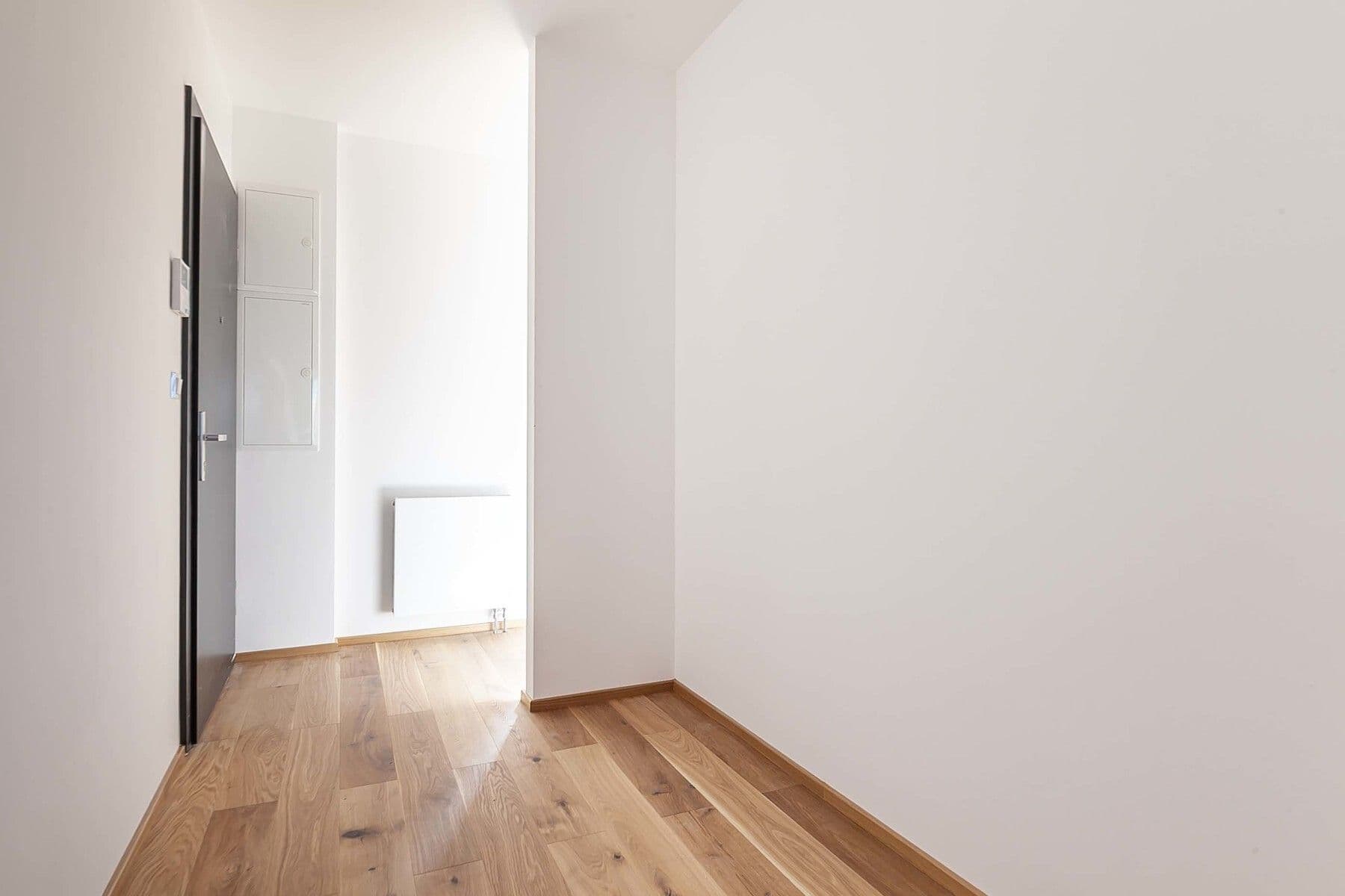 non-residential property for sale, 41 m², U Hotelu, Prague, Prague non-residential property for sale, 41 m², U Hotelu, Prague, Prague