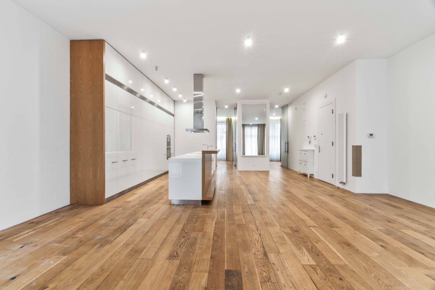 2 bedroom with open-plan kitchen flat to rent, 134 m², Laubova, Prague, Prague 2 bedroom with open-plan kitchen flat to rent, 134 m², Laubova, Prague, Prague