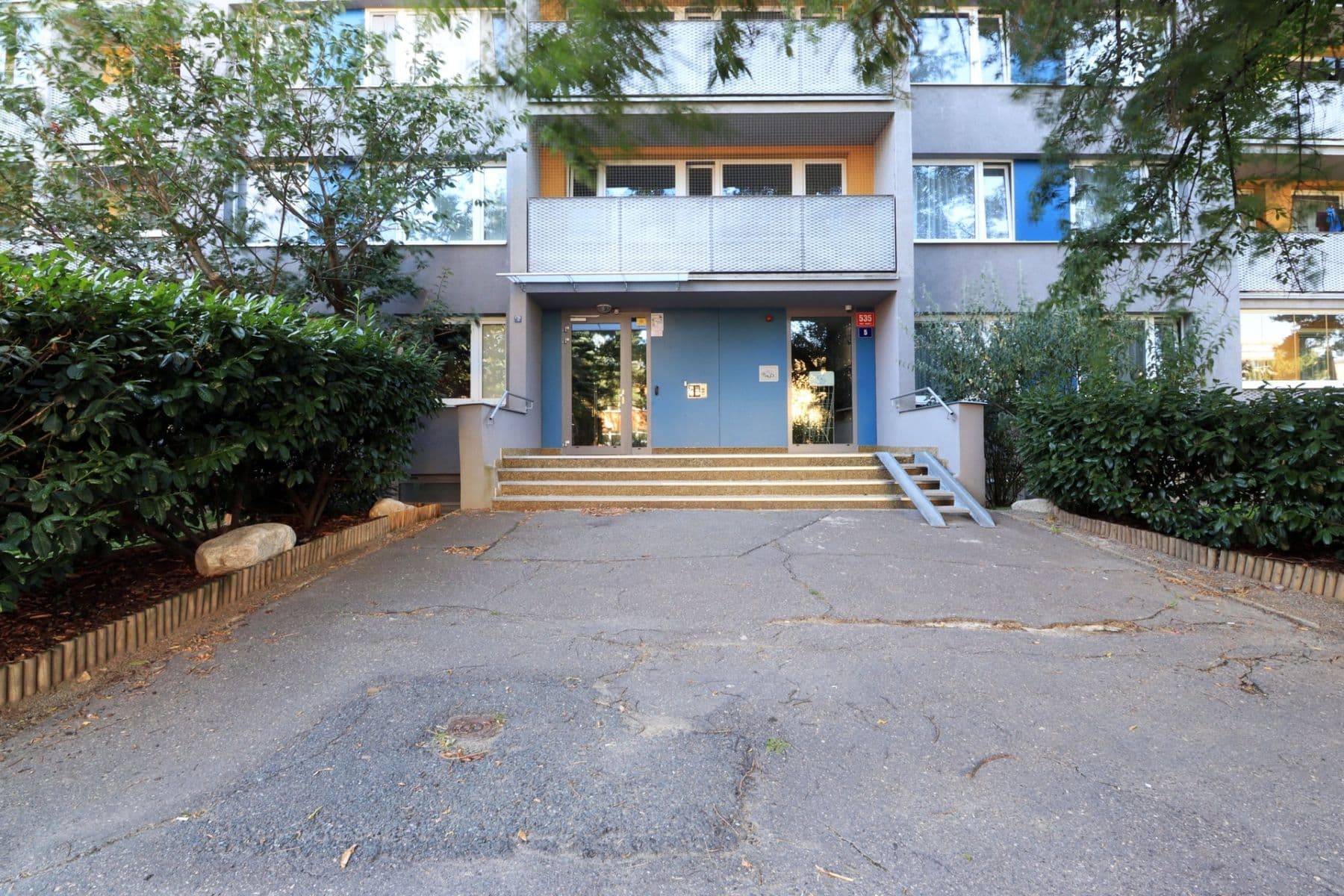 1 bedroom with open-plan kitchen flat to rent, 42 m², Anny Drabíkové, Prague, Prague 1 bedroom with open-plan kitchen flat to rent, 42 m², Anny Drabíkové, Prague, Prague