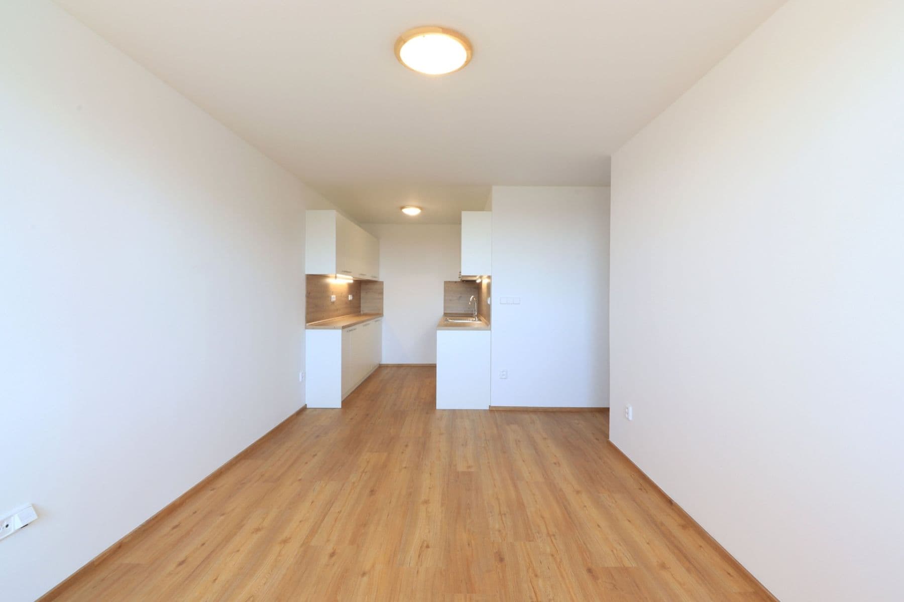 1 bedroom with open-plan kitchen flat to rent, 42 m², Anny Drabíkové, Prague, Prague 1 bedroom with open-plan kitchen flat to rent, 42 m², Anny Drabíkové, Prague, Prague