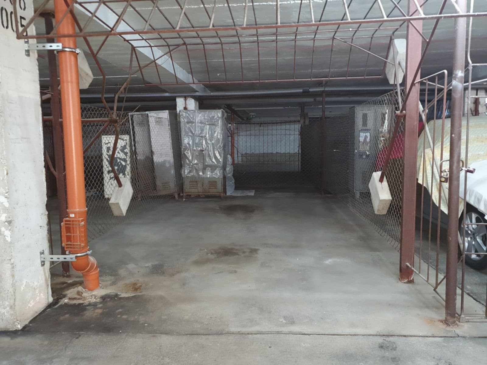 garage to rent, 18 m², Lovosická, Prague, Prague garage to rent, 18 m², Lovosická, Prague, Prague