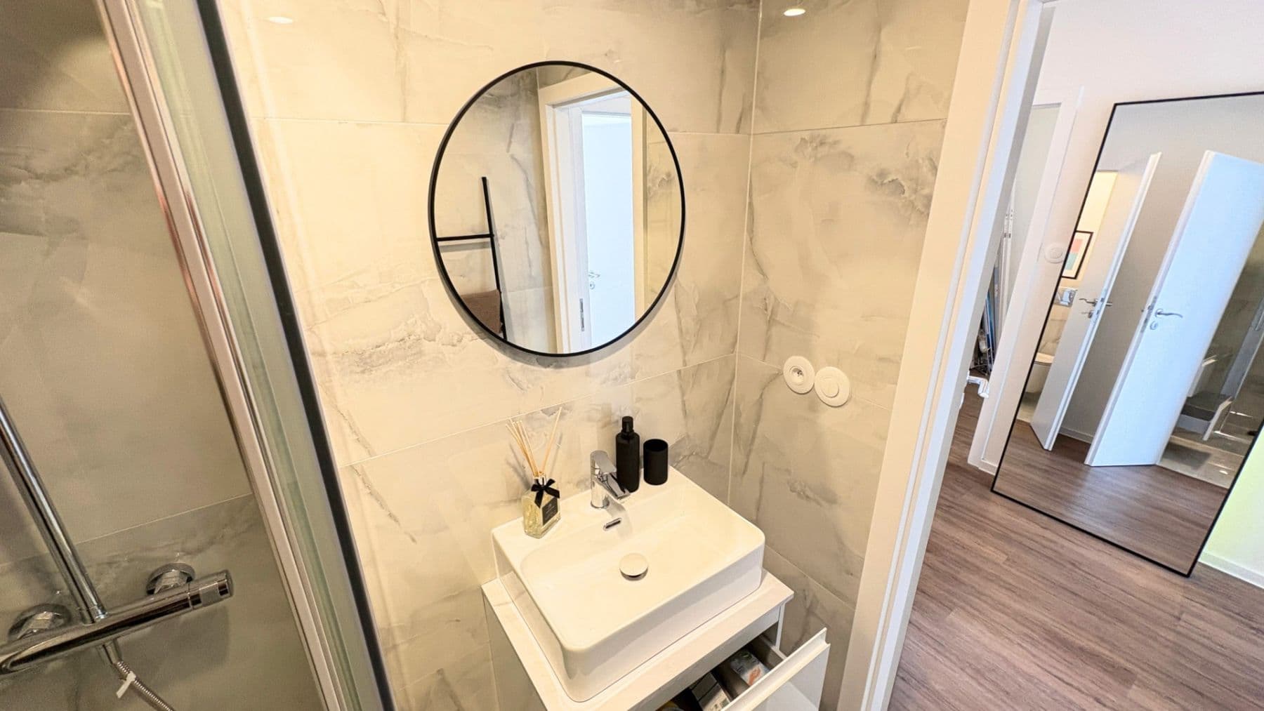 1 bedroom with open-plan kitchen flat for sale, 49 m², Makovského, Prague, Prague 1 bedroom with open-plan kitchen flat for sale, 49 m², Makovského, Prague, Prague