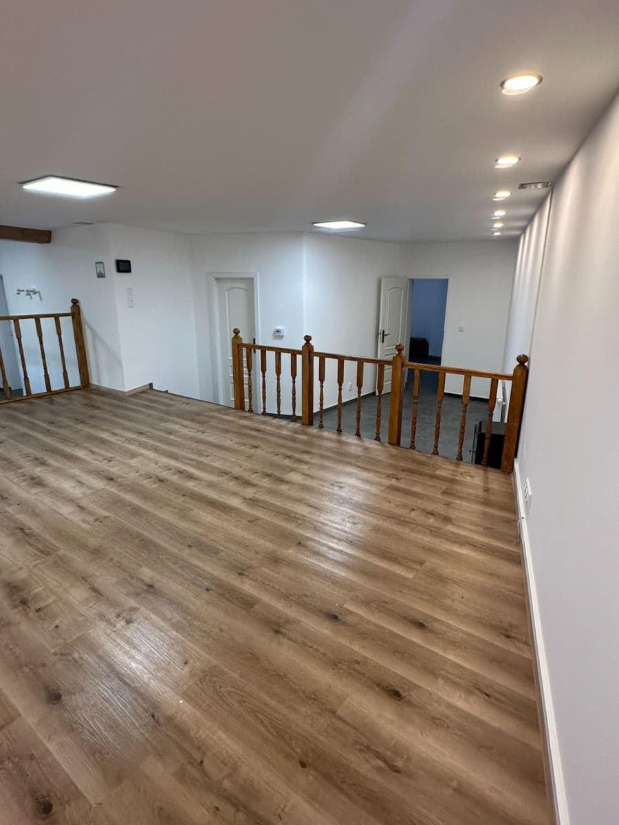 office to rent, 80 m², Kovářova, Prague, Prague office to rent, 80 m², Kovářova, Prague, Prague