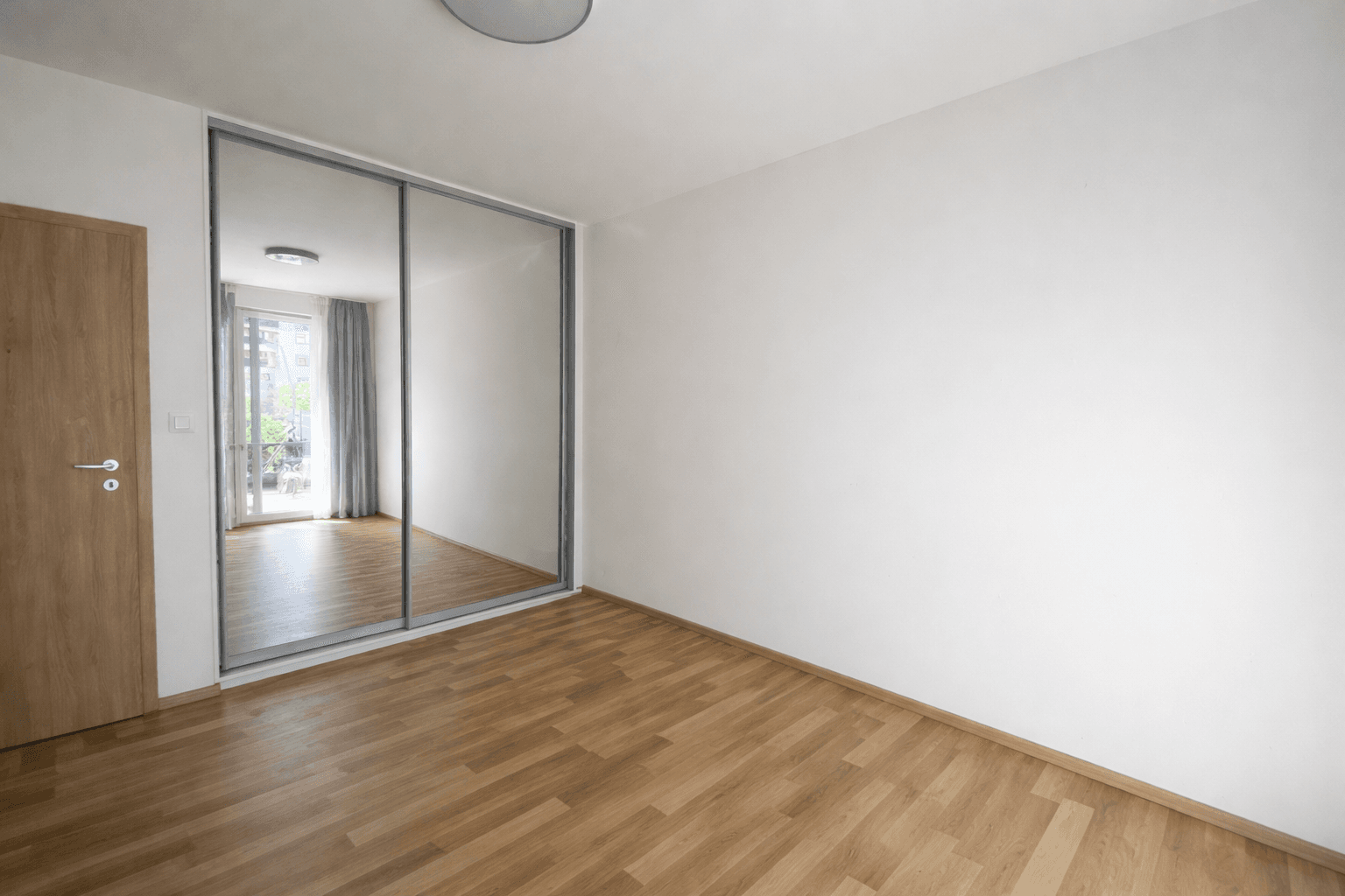 1 bedroom with open-plan kitchen flat to rent, 48 m², Karla Guta, Prague, Prague 1 bedroom with open-plan kitchen flat to rent, 48 m², Karla Guta, Prague, Prague