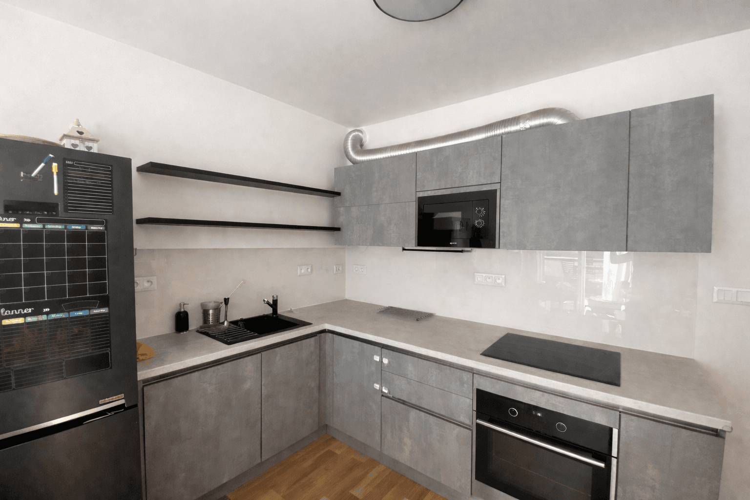 1 bedroom with open-plan kitchen flat to rent, 48 m², Karla Guta, Prague, Prague 1 bedroom with open-plan kitchen flat to rent, 48 m², Karla Guta, Prague, Prague
