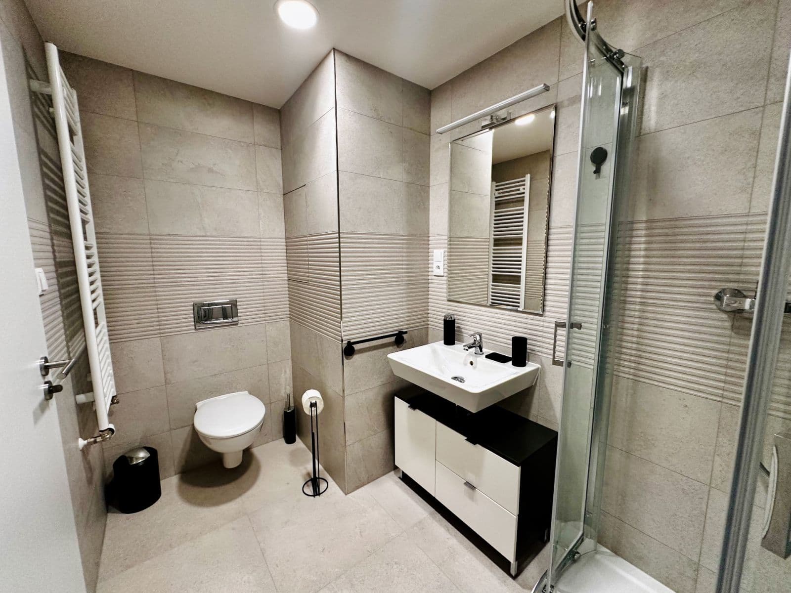 Studio flat to rent, 33 m², Poděbradská, Prague, Prague Studio flat to rent, 33 m², Poděbradská, Prague, Prague