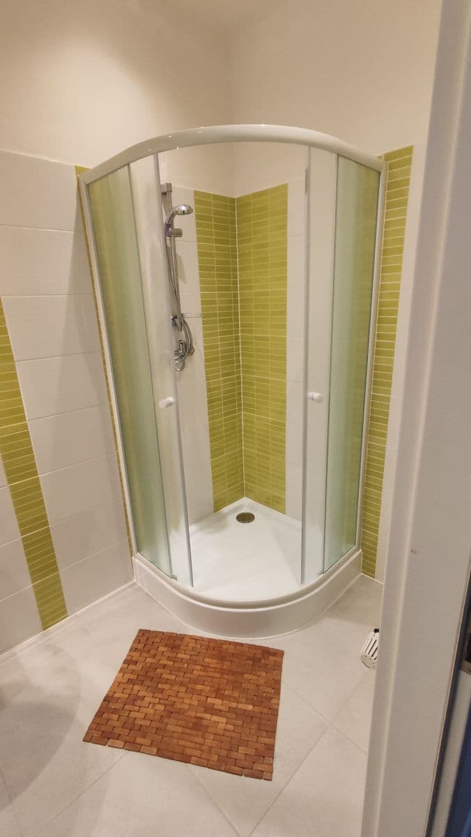 2 bedroom flat to rent, 65 m², Pod Kavalírkou, Prague, Prague 2 bedroom flat to rent, 65 m², Pod Kavalírkou, Prague, Prague