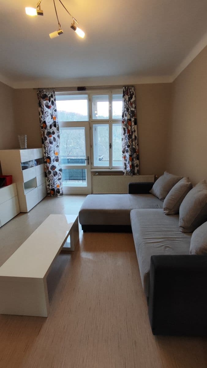 2 bedroom flat to rent, 65 m², Pod Kavalírkou, Prague, Prague 2 bedroom flat to rent, 65 m², Pod Kavalírkou, Prague, Prague