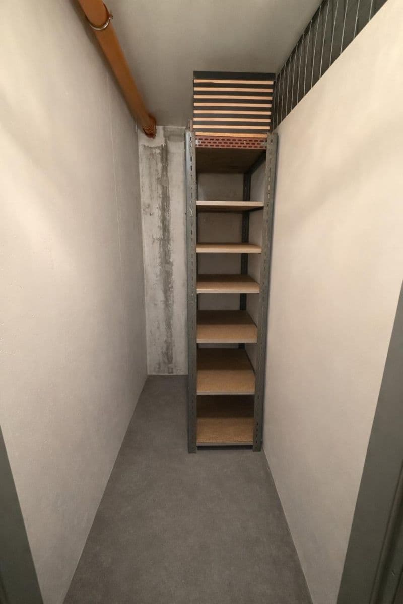 2 bedroom with open-plan kitchen flat to rent, 74 m², Sazovická, Prague, Prague 2 bedroom with open-plan kitchen flat to rent, 74 m², Sazovická, Prague, Prague