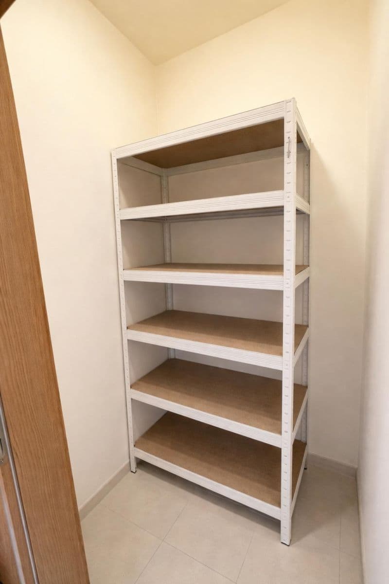 2 bedroom with open-plan kitchen flat to rent, 74 m², Sazovická, Prague, Prague 2 bedroom with open-plan kitchen flat to rent, 74 m², Sazovická, Prague, Prague